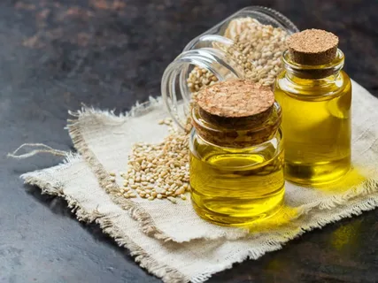 تصویر 2 از روغن کنجد اصل در حجم‌ های متنوع